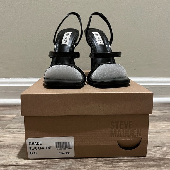 Steve Madden Grade Heeled Sandal - Picture 6 of 10